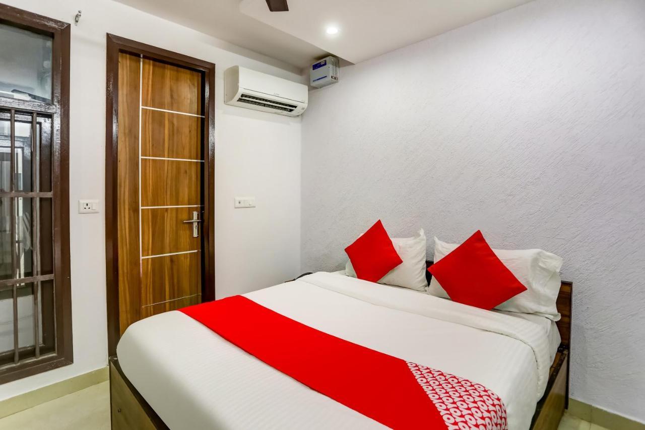 oyo flagship hotel cozy cottage meerut